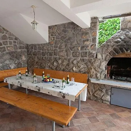 Large Terrace In 3623-3 Apartment Omisalj