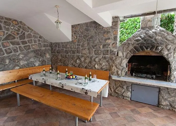 Large Terrace In 3623-3 Appartamento Omišalj